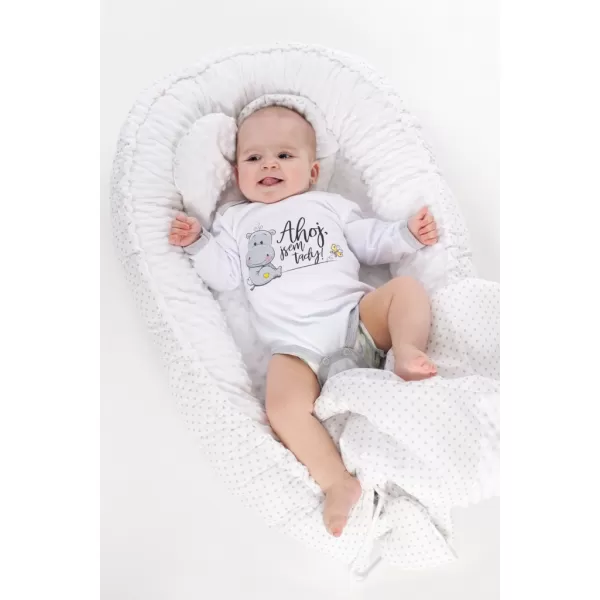 New Baby Body s potiskem Ahoj, jsem tady! - dárkové balení