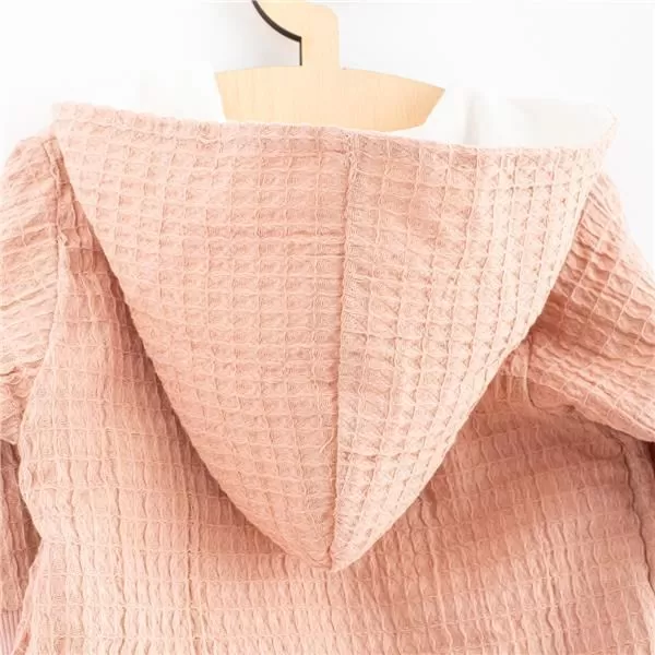 New Baby Kojenecký mušelínový overal s kapucí Comfort clothes