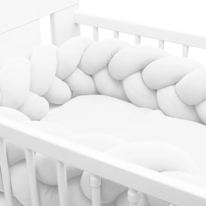 New Baby Mušelínový mantinel do postýlky cop bílý