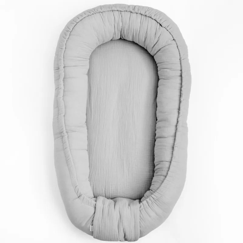 New Baby Mušelínové hnízdečko pro miminko light grey