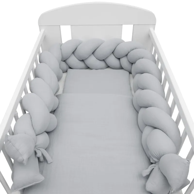 New Baby Ochranný mantinel do postýlky cop mušelínový světle šedý