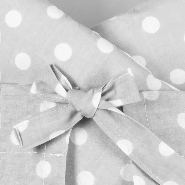 New Baby Klasická šněrovací zavinovačka šedá s puntíky