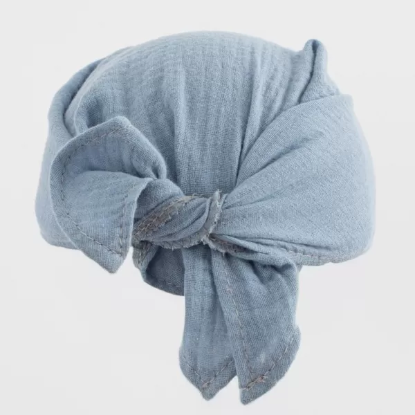 New Baby Dětský letní mušelínový šátek s kšiltem blue