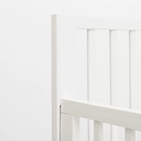 New Baby Dětská postýlka BASIC se stahovací bočnicí