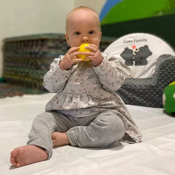 New Baby Kojenecké šatičky s dlouhým rukávem For Girls hvězdičky